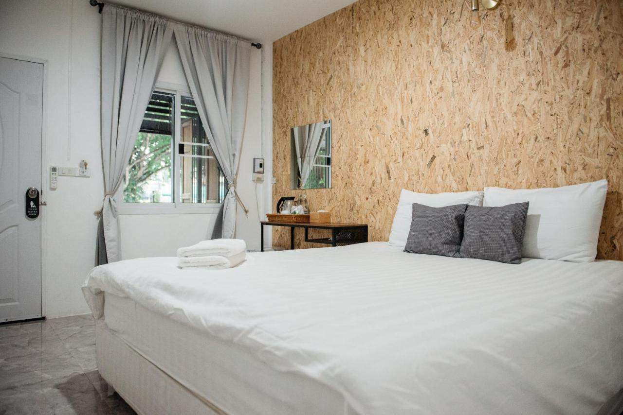 Lamoon Boutique Hotel Suphan Buri Exterior photo