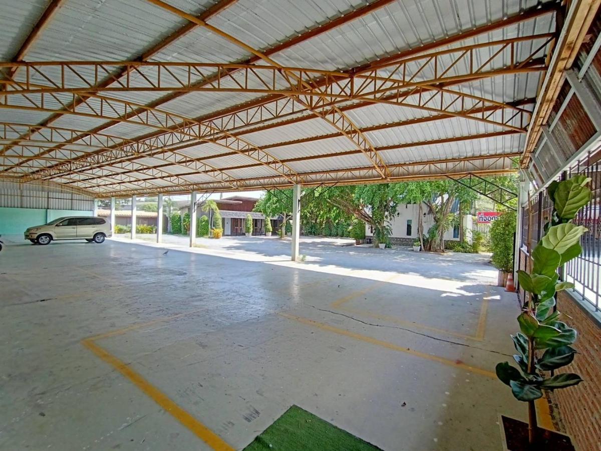 Lamoon Boutique Hotel Suphan Buri Exterior photo